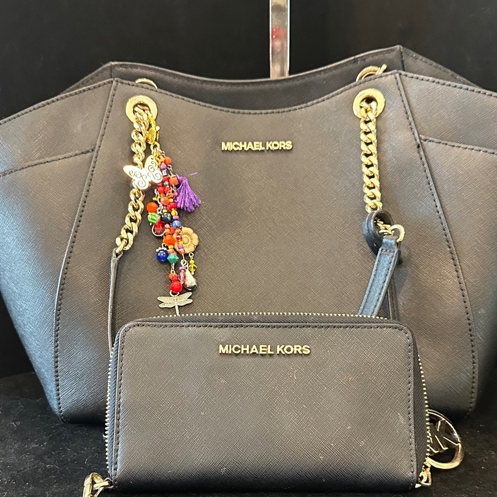 Michael Kors Black Saffiano Leather Tote with matching wristlet/wallet/bagcharm